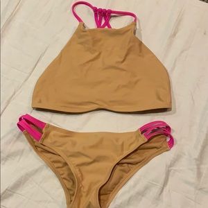 Nude pink strap or swim